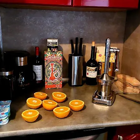 Mit Schoener Aussicht Und Balkon Apartamento