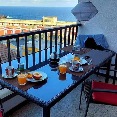 公寓 Mit Schoener Aussicht Und Balkon *