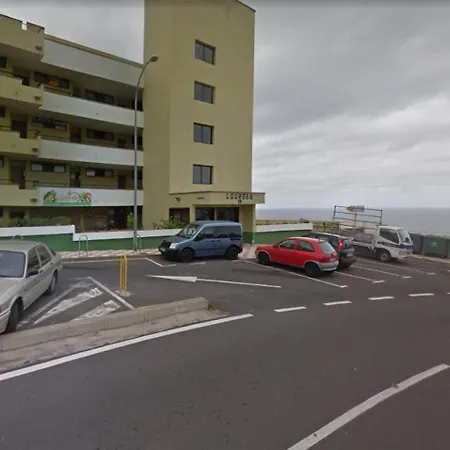 Mit Schoener Aussicht Und Balkon Apartment *